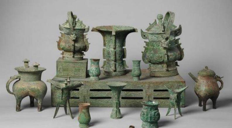 河南一小伙，承包一块青海草场，挖文物卖1800万元，后结果如何？