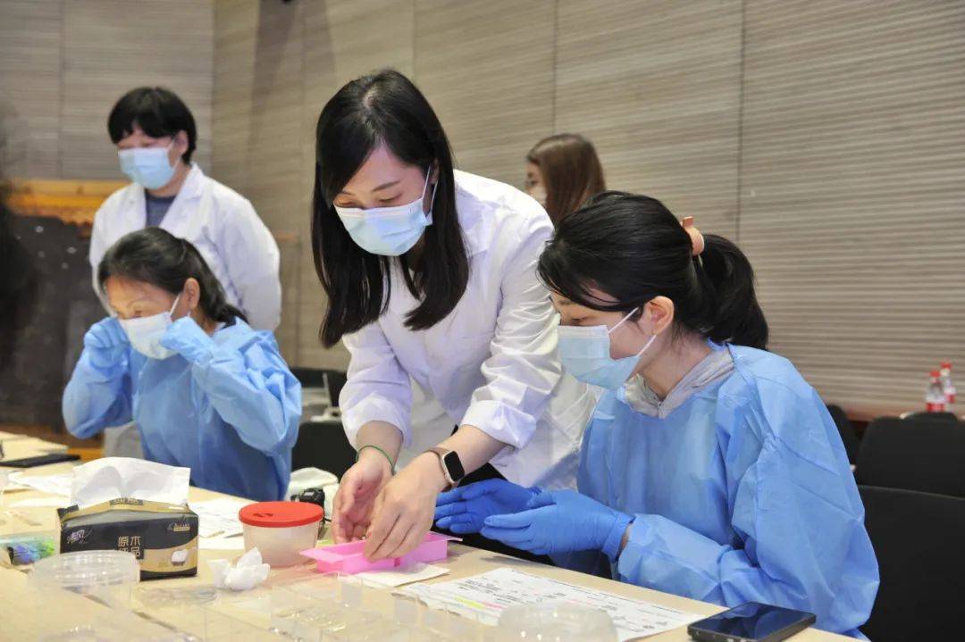 新挖出来的文物如何清理？被这场活动硬控一整天！