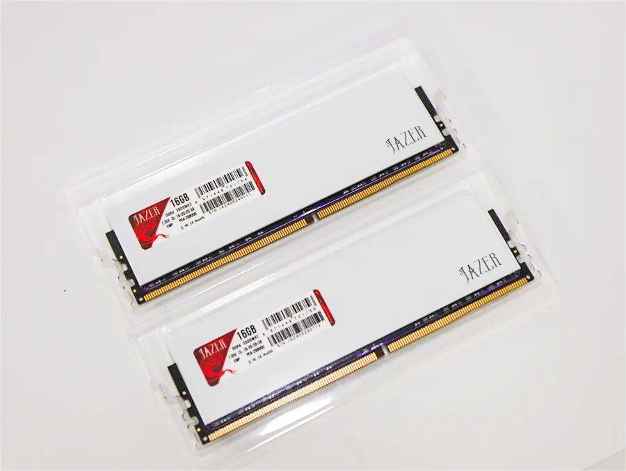 价格惊喜！JAZER棘蛇DDR4 16Gx2 套条3600海力士C16小白龙